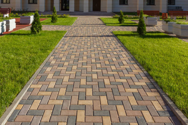 Best Driveway Resurfacing Pavers  in Mill City, OR
